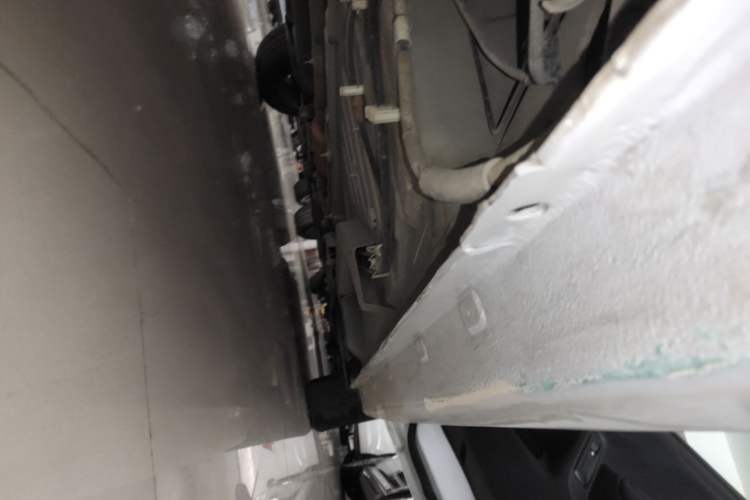 Used Peugeot 301 2018 1.6L Manual Comfort Edition Right Side Sill