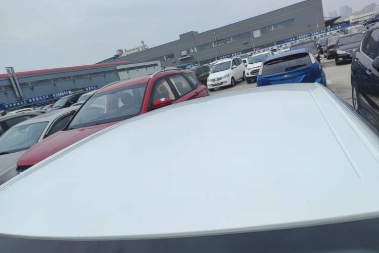 Used Peugeot 301 2018 1.6L Manual Comfort Edition Roof
