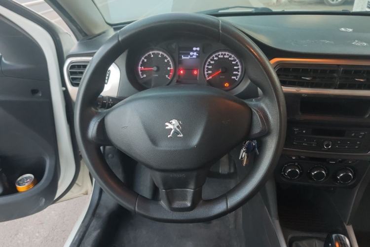 Used Peugeot 301 2018 1.6L Manual Comfort Edition Steering Wheel