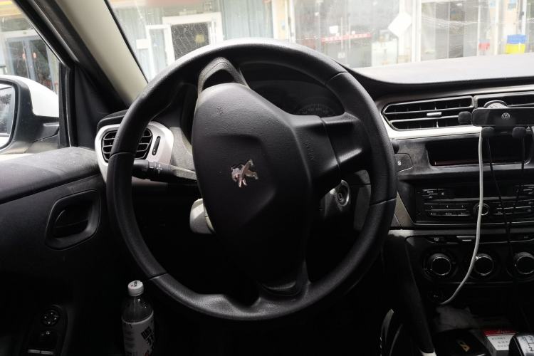 Used Peugeot 301 2018 1.6L Manual Comfort Edition Steering Wheel