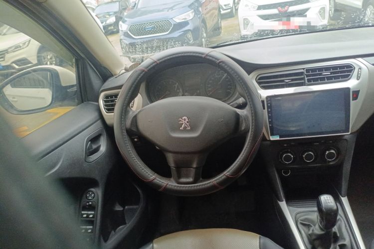 Used Peugeot 301 2018 1.6L Manual Comfort Edition Steering Wheel