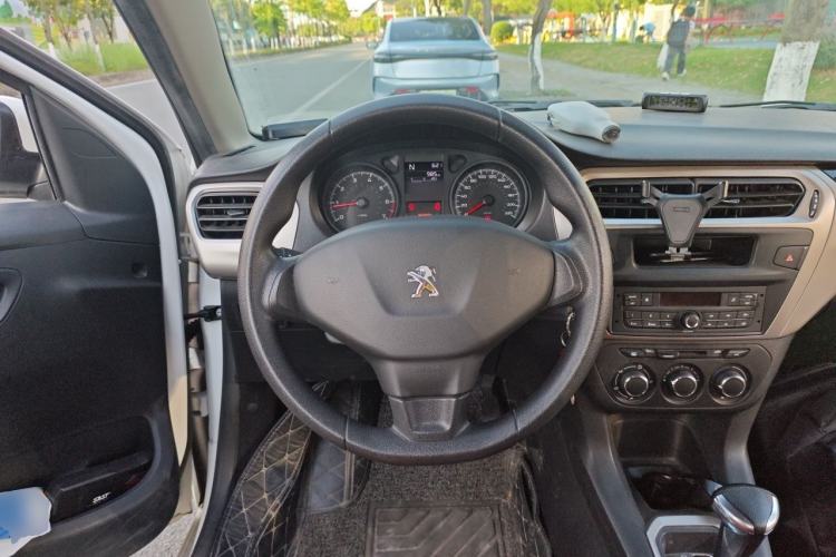 Used Peugeot 301 2018 1.6L Automatic Comfort Edition Steering Wheel