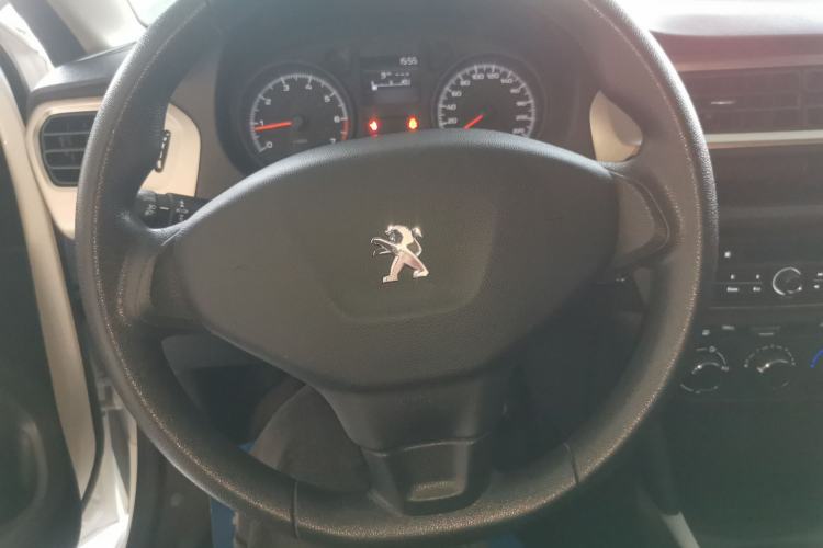 Used Peugeot 301 2018 1.6L Manual Comfort Edition Steering Wheel