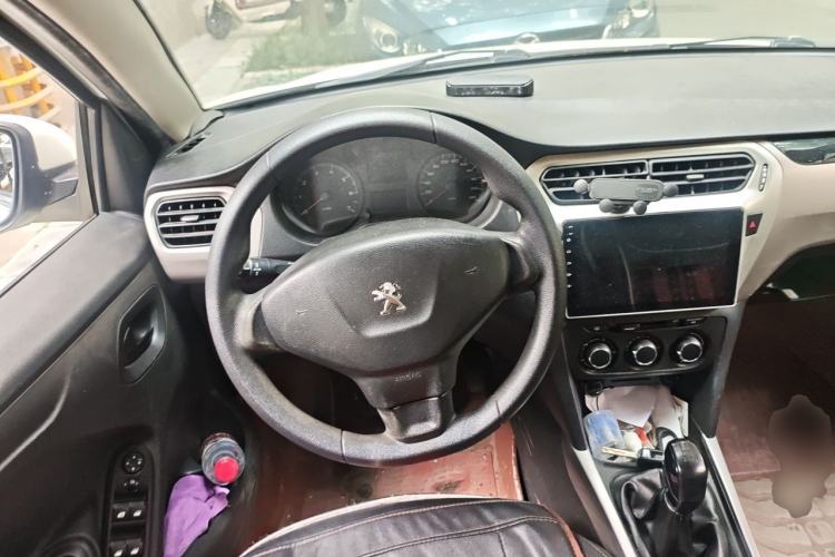 Used Peugeot 301 2018 1.6L Manual Comfort Edition Steering Wheel