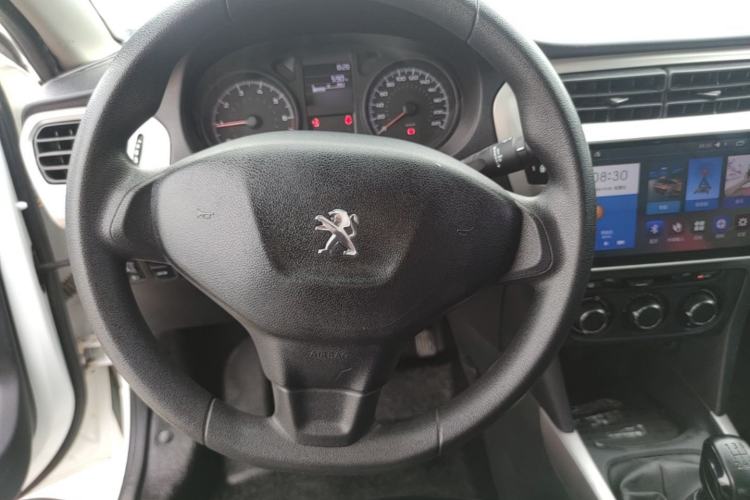 Used Peugeot 301 2018 1.6L Manual Comfort Edition Steering Wheel