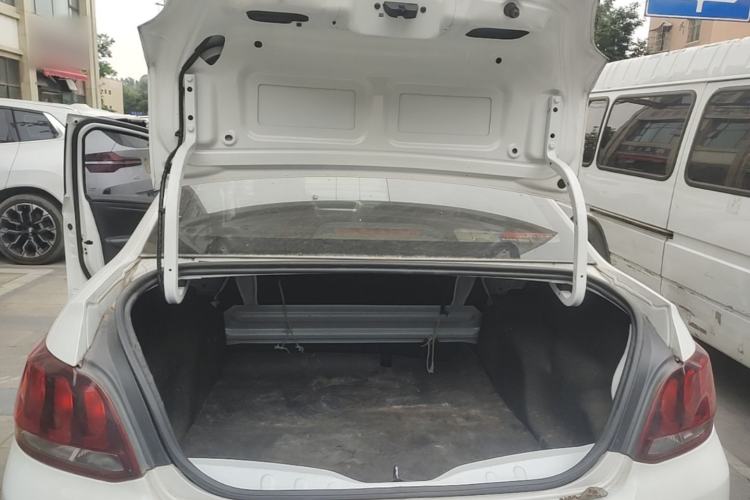 Used Peugeot 301 2018 1.6L Manual Comfort Edition Trunk