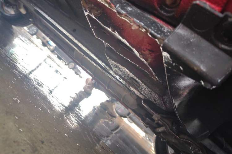 Used Peugeot 307 2005 SW 2.0 Chassis Front Right