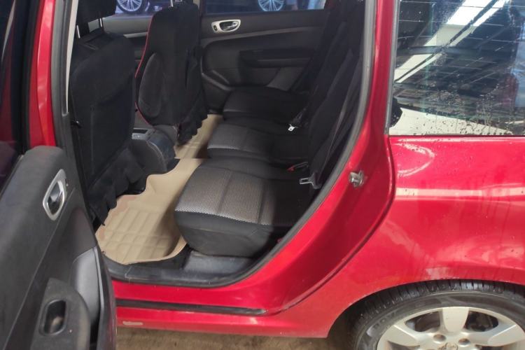 Used Peugeot 307 2005 SW 2.0 Left Rear Seat