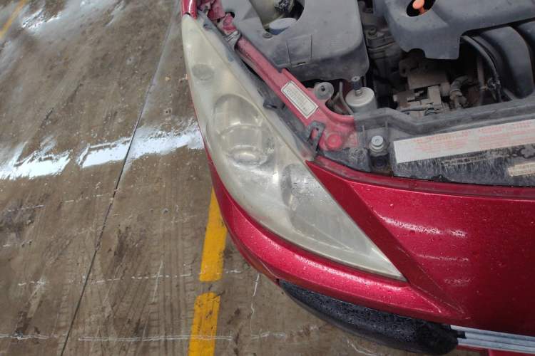 Used Peugeot 307 2005 SW 2.0 Right Front Headlight