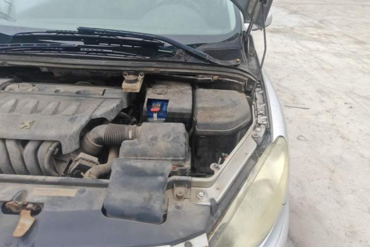 Used Peugeot 307 2007 Revised Version 2.0L Automatic Comfort Edition Engine Bay Left