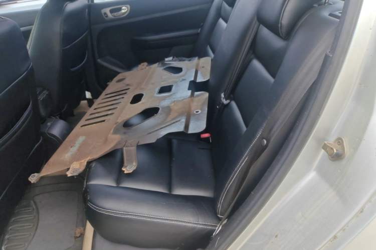 Used Peugeot 307 2007 Revised Version 2.0L Automatic Comfort Edition Left Rear Seat