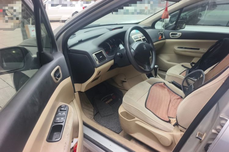 Used Peugeot 307 2007 Revised Version 1.6L Automatic Comfort Edition Driver Seat