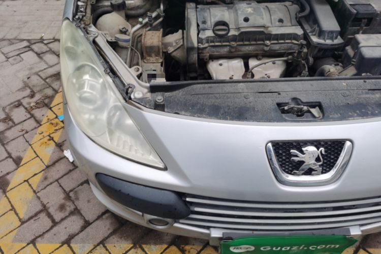 Used Peugeot 307 2007 Revised Version 1.6L Manual Comfort Edition Engine Bay Right
