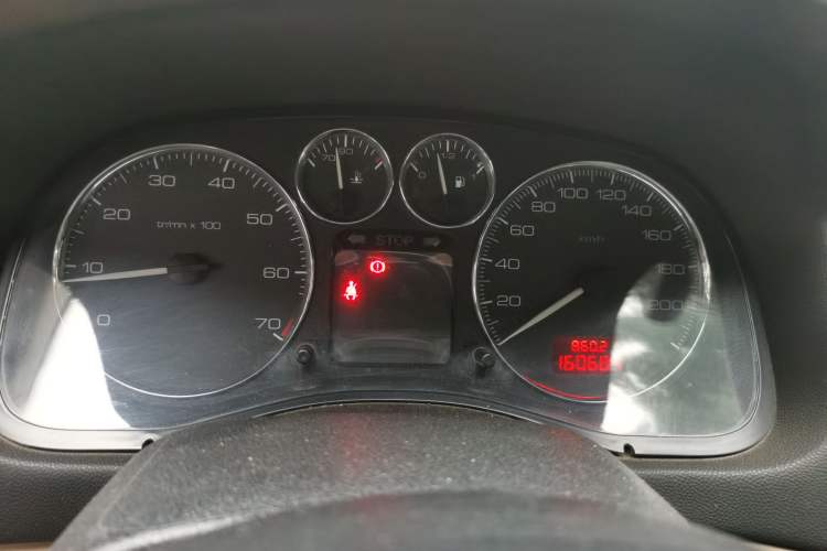 Used Peugeot 307 2007 Revised Version 1.6L Manual Comfort Edition Instrument Cluster