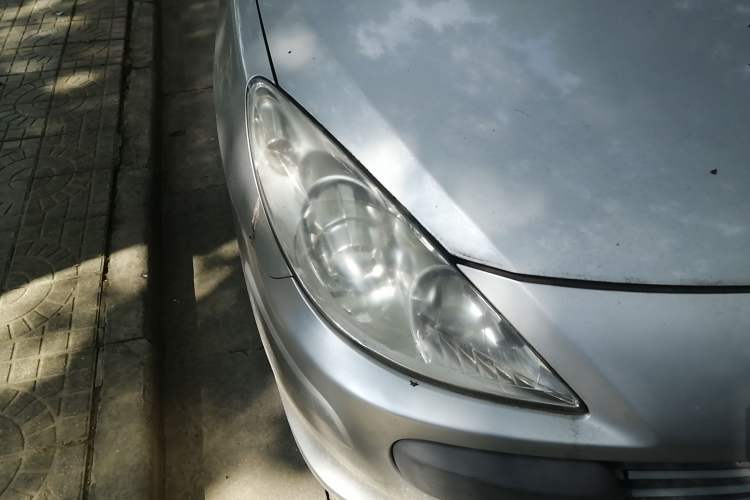 Used Peugeot 307 2007 Revised Version 2.0L Automatic Comfort Edition Right Front Headlight