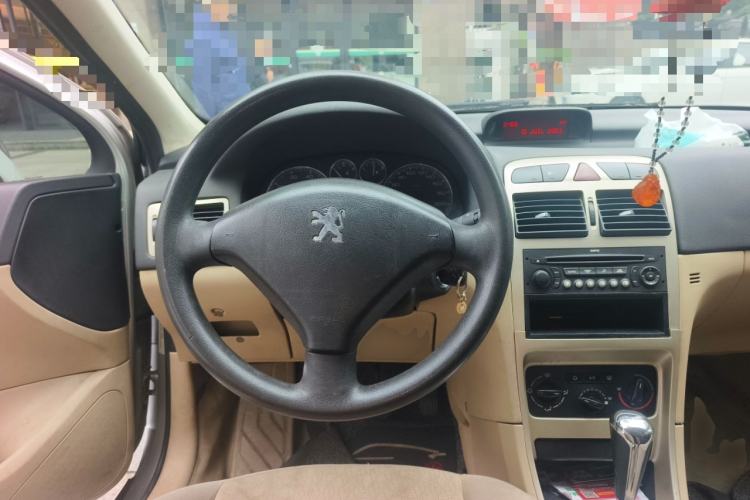 Used Peugeot 307 2007 Revised Version 1.6L Automatic Comfort Edition Steering Wheel