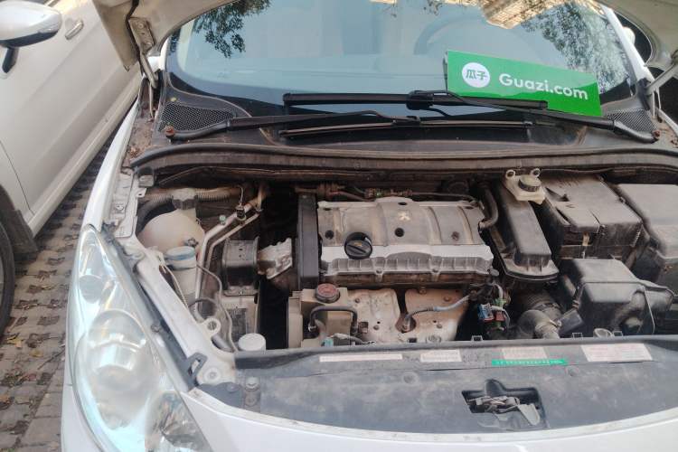 Used Peugeot 307 2007 Revised Version 1.6L Manual Comfort Edition Engine Bay Right