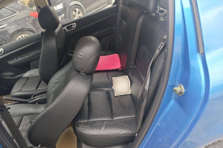 Used Peugeot 307 2008 Hatchback 1.6L Manual Deluxe Edition Left Rear Seat
