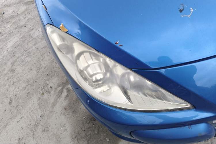 Used Peugeot 307 2008 Hatchback 1.6L Manual Deluxe Edition Right Front Headlight