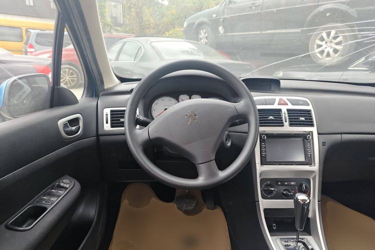 Used Peugeot 307 2008 Hatchback 1.6L Manual Deluxe Edition Steering Wheel