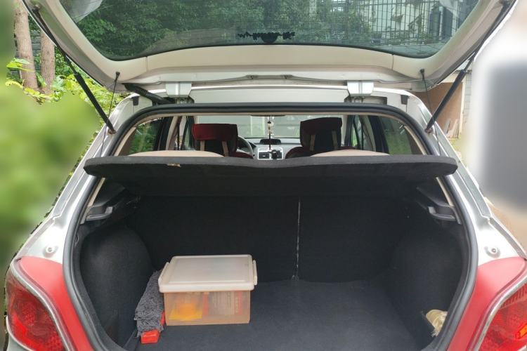 Used Peugeot 307 2008 Hatchback 1.6L Automatic Deluxe Edition Trunk