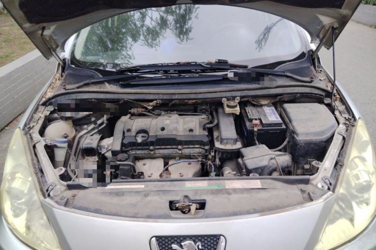 Used Peugeot 307 2009 Hatchback 1.6L Automatic Elite Edition Engine Bay
