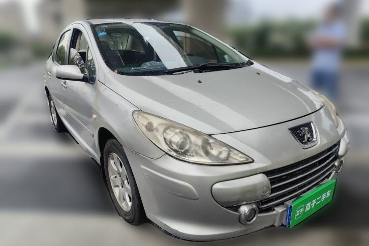 Used Peugeot 307 2009 Sedan 1.6L Manual Allure Edition Front Right 45 Deg