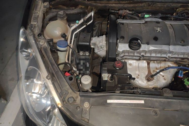 Used Peugeot 307 2010 Sedan 1.6L Automatic Comfort Edition Engine Bay Right