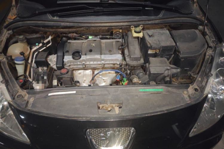 Used Peugeot 307 2010 Sedan 1.6L Automatic Comfort Edition Engine Bay