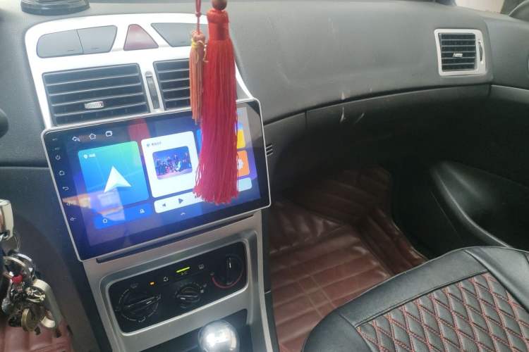 Used Peugeot 307 2010 Hatchback 1.6L Automatic Comfort Edition Audio And AC Panel