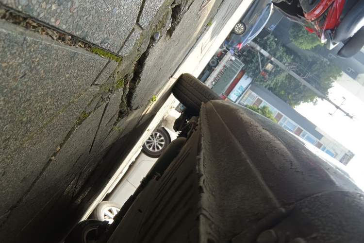 Used Peugeot 307 2010 Hatchback 1.6L Automatic Comfort Edition Chassis Front Right