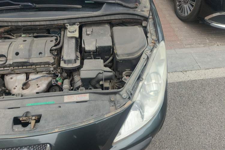 Used Peugeot 307 2010 Sedan 1.6L Automatic Comfort Edition Engine Bay Left