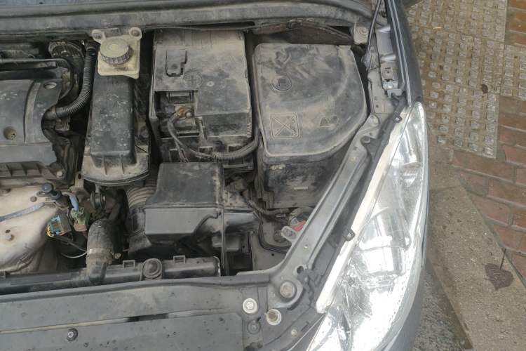 Used Peugeot 307 2010 Sedan 1.6L Manual Comfort Edition Engine Bay Left