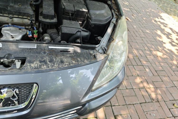 Used Peugeot 307 2010 Sedan 1.6L Manual Comfort Edition Engine Bay Left