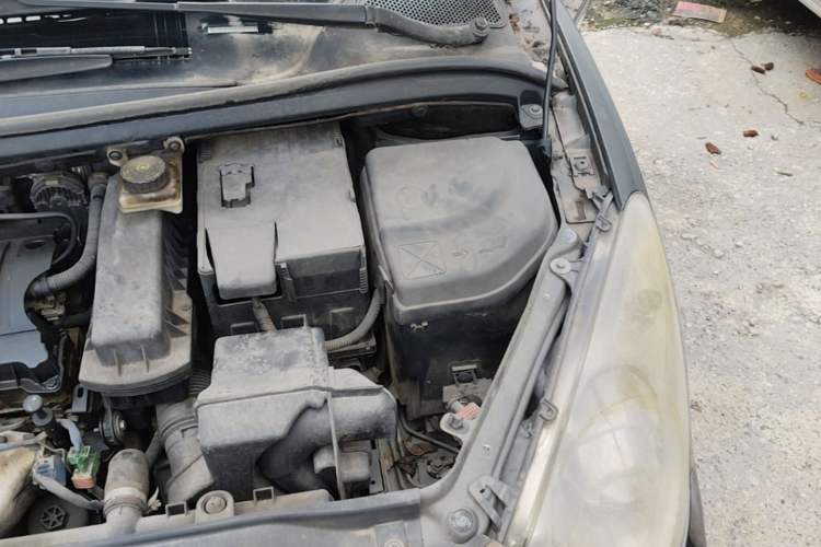 Used Peugeot 307 2010 Hatchback 1.6L Automatic Comfort Edition Engine Bay Left