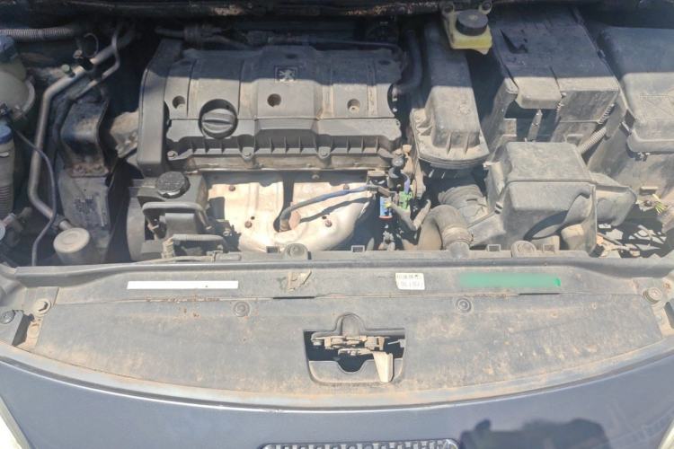 Used Peugeot 307 2010 Sedan 1.6L Manual Comfort Edition Engine Bay