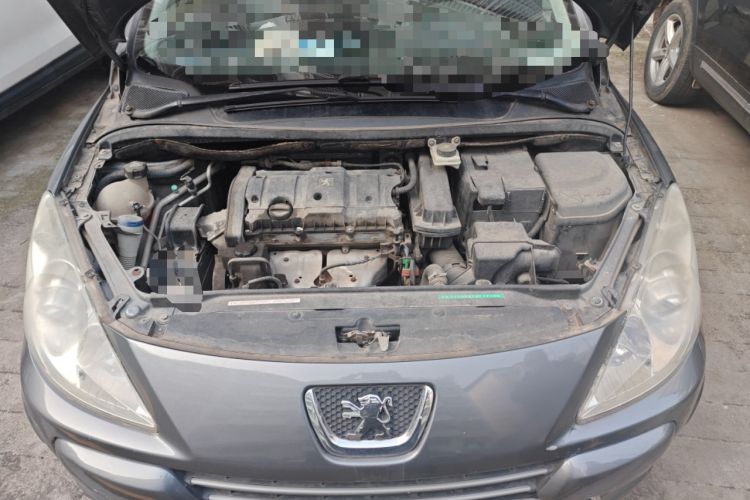 Used Peugeot 307 2010 Sedan 1.6L Manual Comfort Edition Engine Bay
