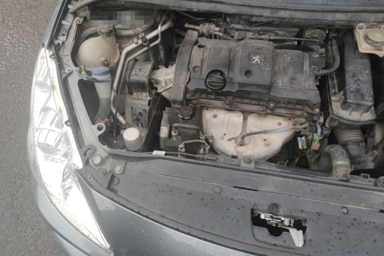 Used Peugeot 307 2010 Sedan 1.6L Manual Comfort Edition Engine Bay Right
