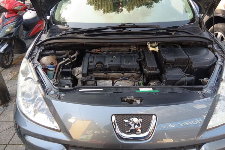 Used Peugeot 307 2010 Hatchback 1.6L Automatic Comfort Edition Engine Bay Right