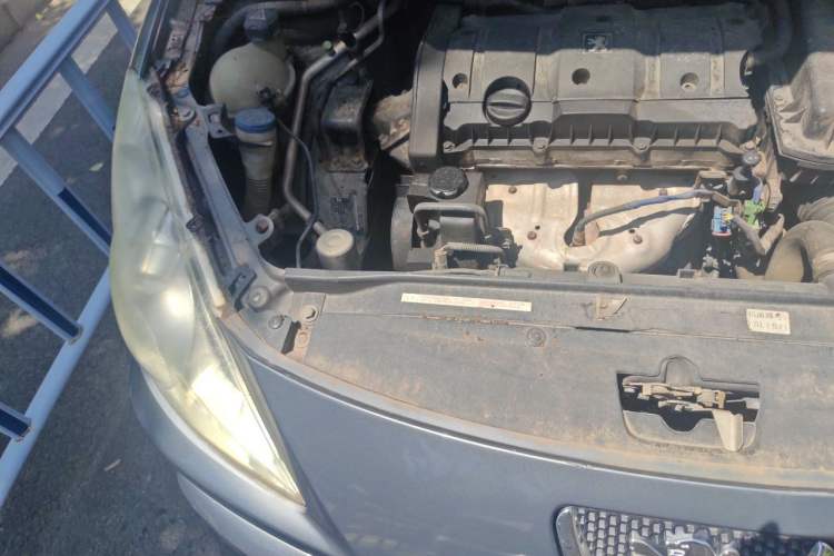 Used Peugeot 307 2010 Sedan 1.6L Manual Comfort Edition Engine Bay Right