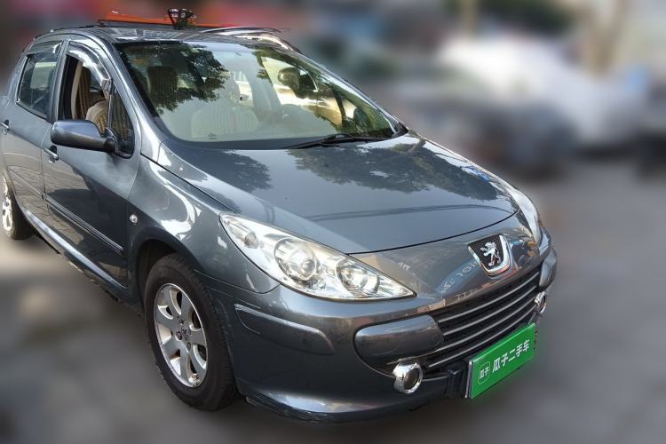 Used Peugeot 307 2010 Hatchback 1.6L Automatic Comfort Edition Front Right 45 Deg