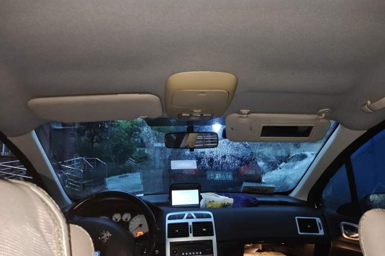 Used Peugeot 307 2010 Sedan 1.6L Manual Comfort Edition Headliner