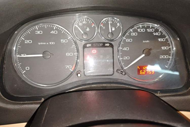 Used Peugeot 307 2010 Hatchback 1.6L Manual Comfort Edition Instrument Cluster
