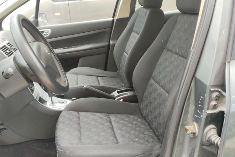 Used Peugeot 307 2010 Hatchback 1.6L Automatic Comfort Edition Left Front Seat