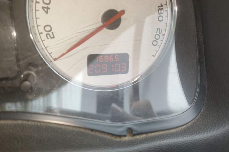 Used Peugeot 307 2010 Sedan 1.6L Manual Comfort Edition Odometer Close Up