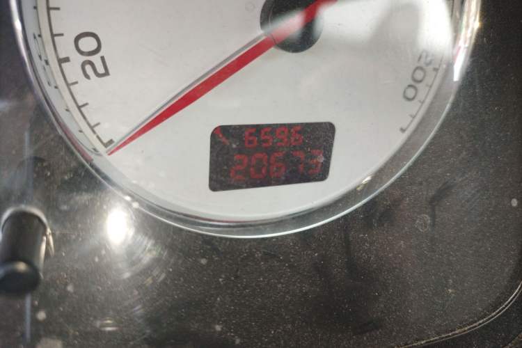 Used Peugeot 307 2010 Sedan 1.6L Manual Comfort Edition Odometer Close Up
