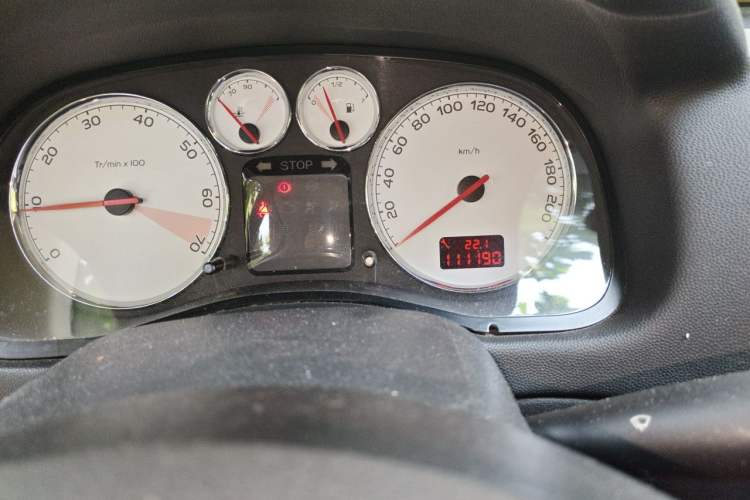 Used Peugeot 307 2010 Sedan 1.6L Manual Comfort Edition Odometer Close Up
