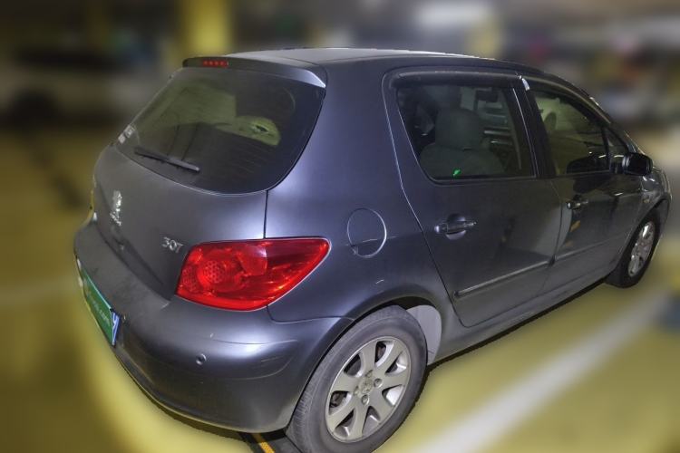 Used Peugeot 307 2010 Hatchback 1.6L Automatic Comfort Edition Rear Right 45 Deg