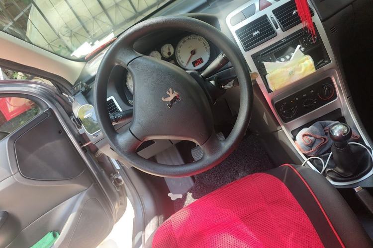 Used Peugeot 307 2010 Hatchback 1.6L Manual Comfort Edition Steering Wheel