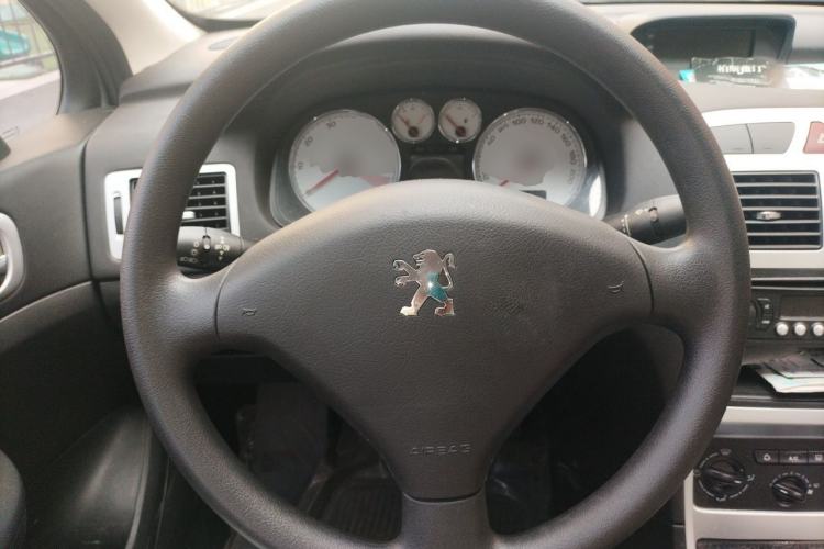 Used Peugeot 307 2010 Sedan 1.6L Manual Comfort Edition Steering Wheel